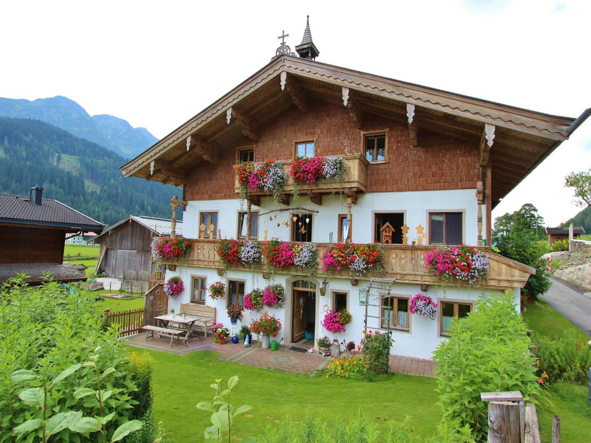 Cozy Feel Good Holiday Apartment In Leogang Exterior foto
